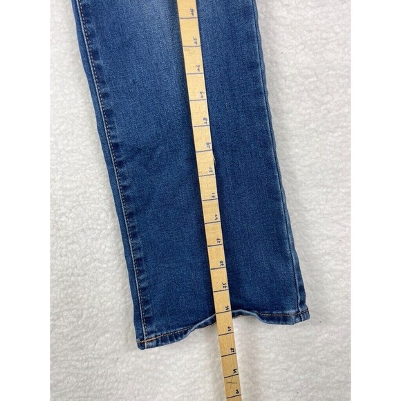 Old Navy Kicker Bootcut Jeans Women’s Size 6 Long Blue Mid Rise Medium Wash - Picture 4 of 7